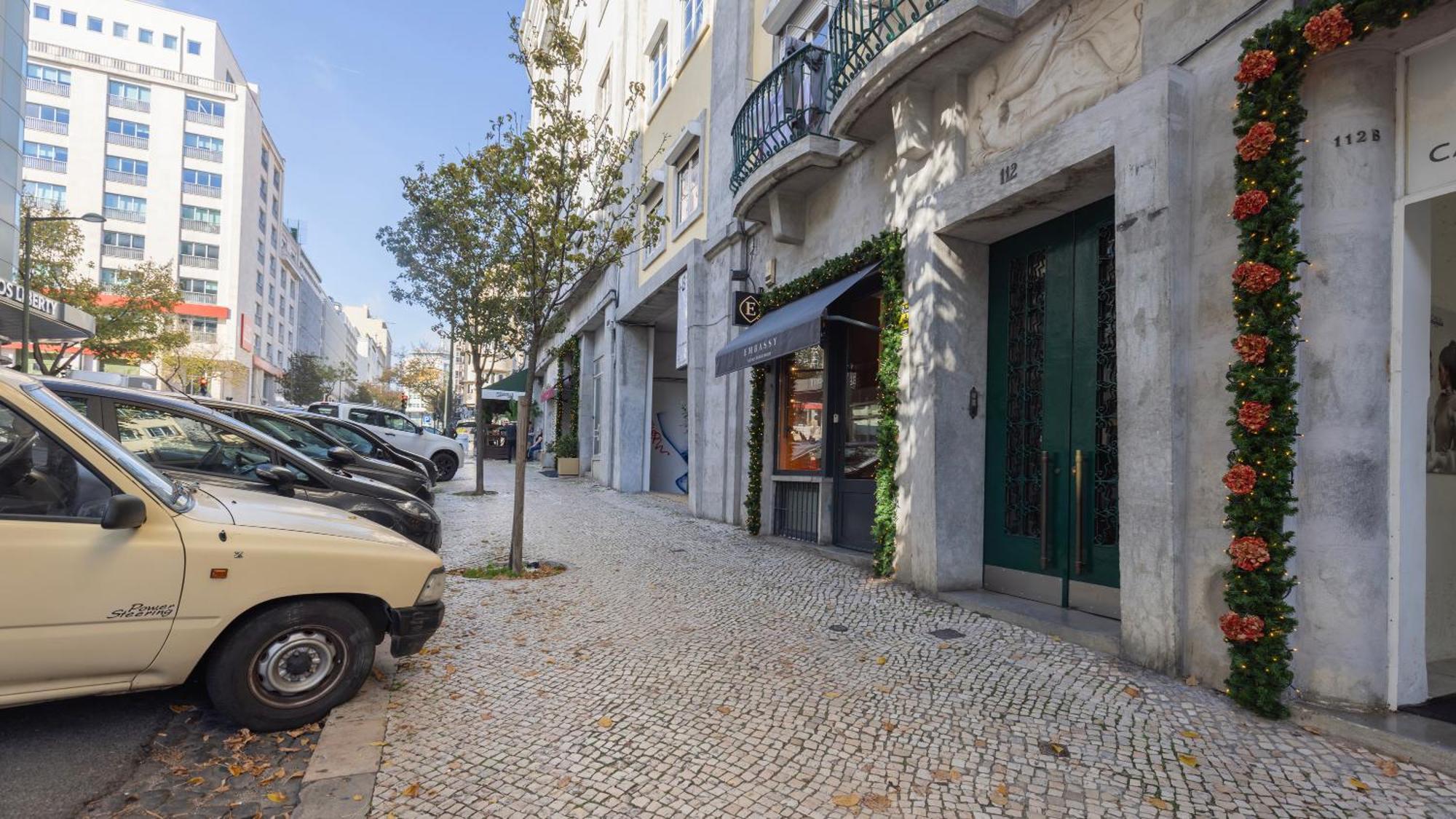 Liberdade Charming Apartment By Lovelystay リスボン エクステリア 写真