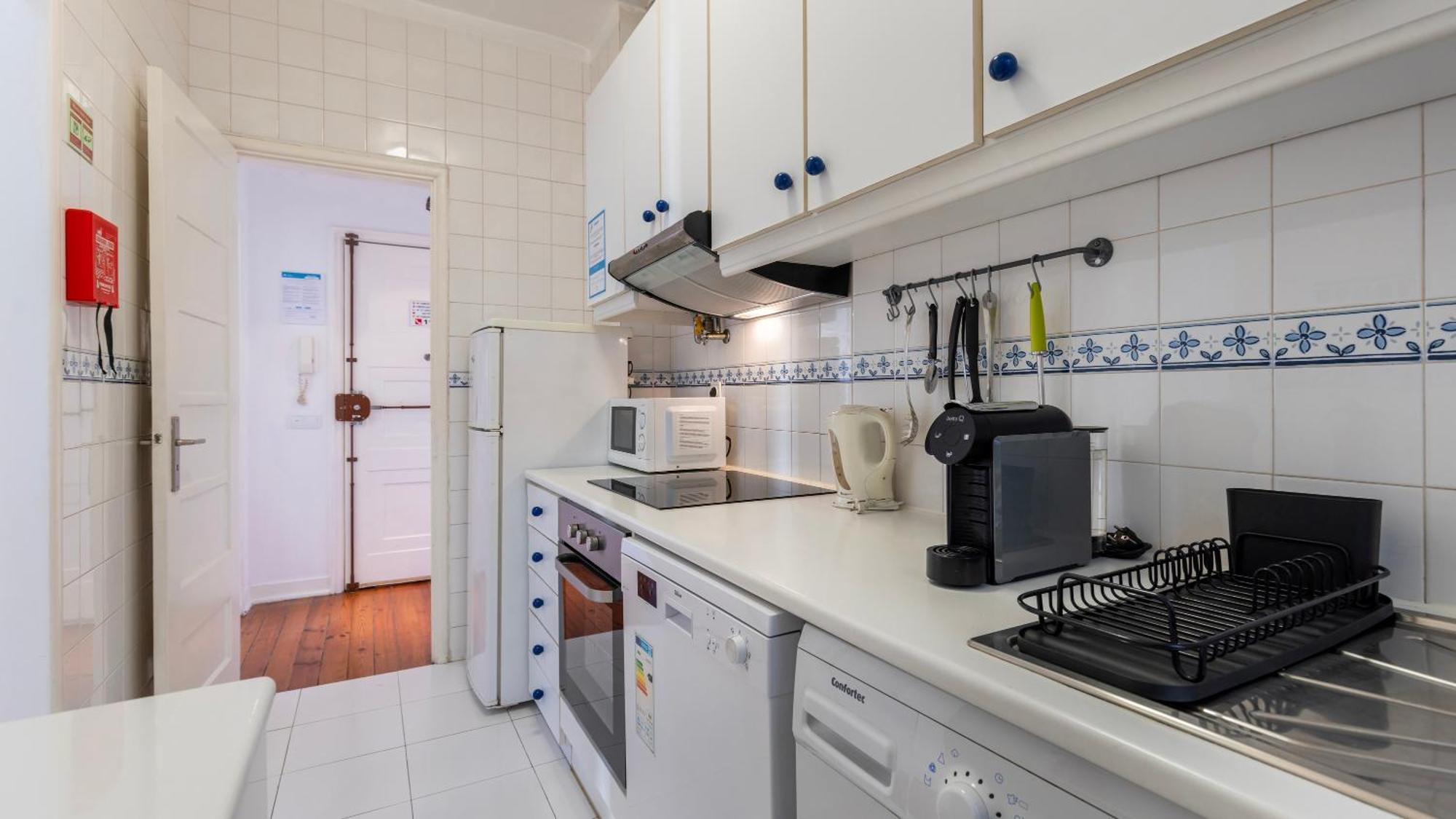 Liberdade Charming Apartment By Lovelystay リスボン エクステリア 写真